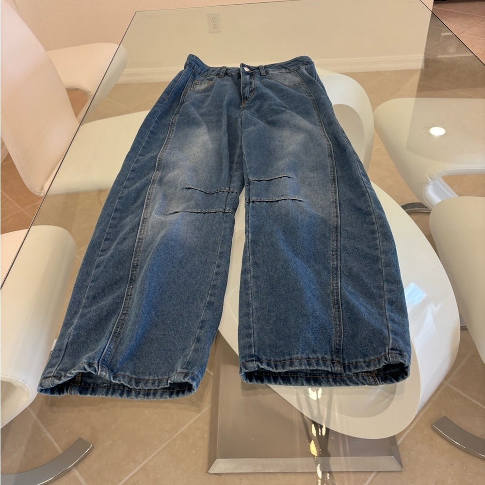 Wide-Leg Blue Jeans
